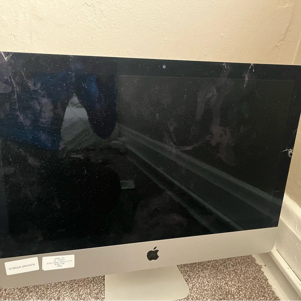 7 Apple iMac’s unknown condition